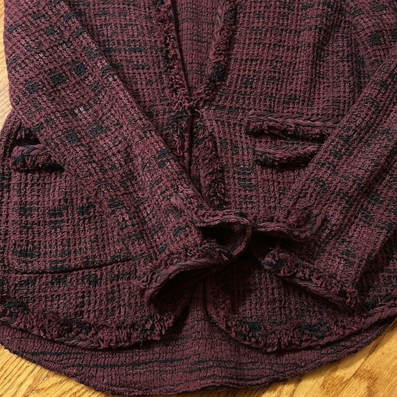 NWOT Nic + Zoe Burgundy knit Women's Cardigan ***minor flaw size PM - Picture 3 of 6
